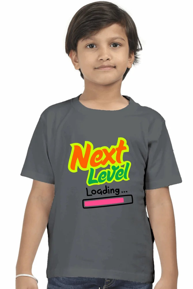 C-Labs Next Level - Loading Boy Classic Crew T-Shirt Steel Grey 40-Front-66ba7a28-23aa-4b7b-8cbd-4f5f3d9f3c45-_10