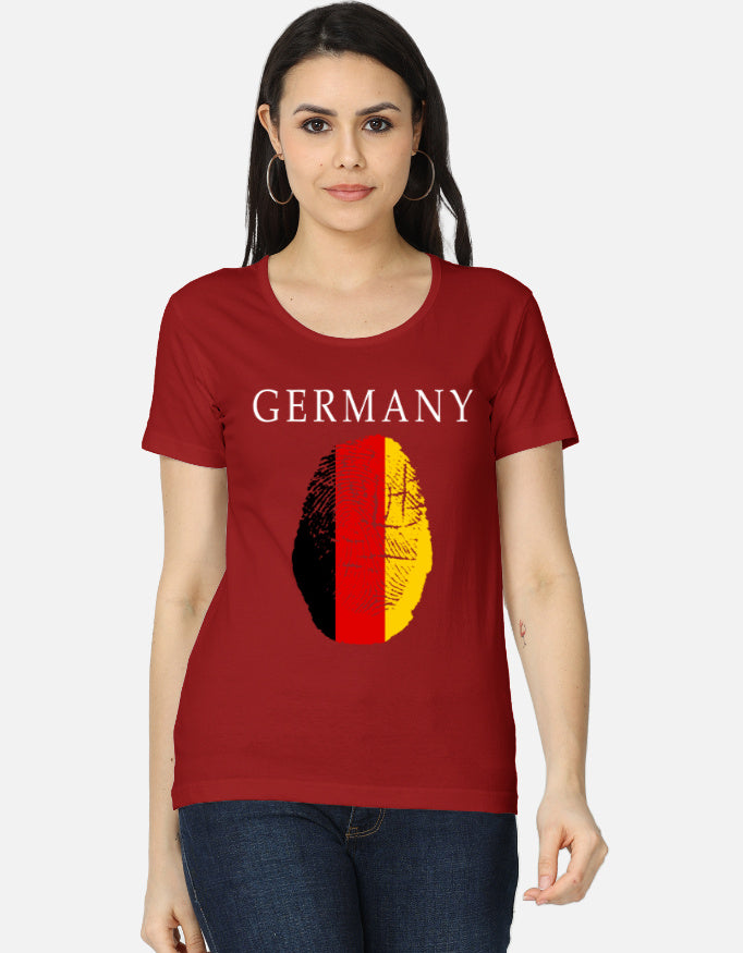 C-Labs Germany Women's Classic T-Shirt Red Front_1_c_10_1e83fad3-a0c8-4ad7-8582-684943fbfbfc