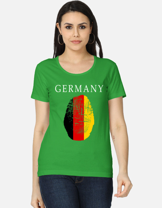 C-Labs Germany Women's Classic T-Shirt Flag Green Front_1_c_27_4b75539d-7350-4fa4-a537-df3be6731142