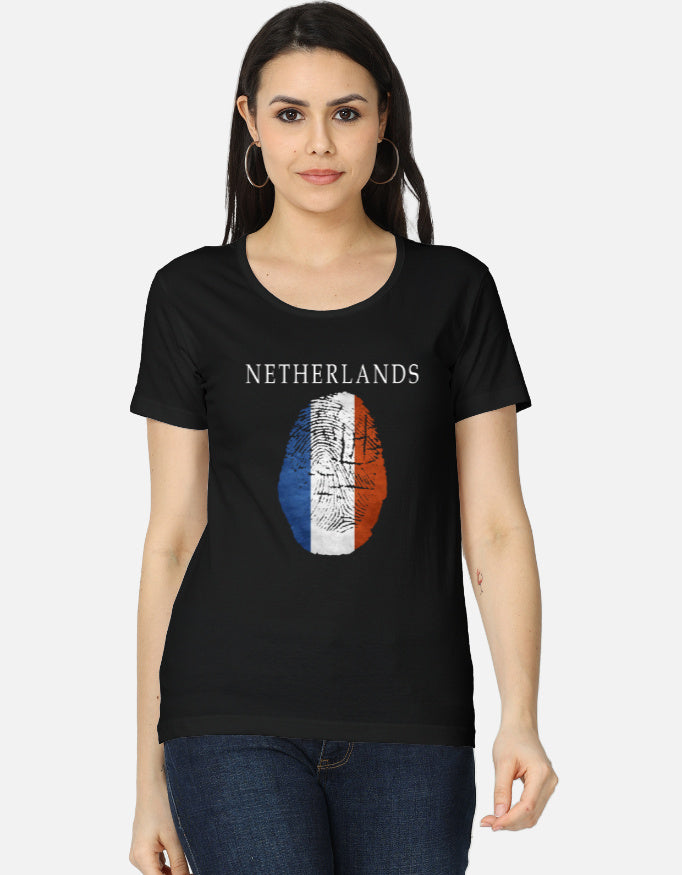 C-Labs Netherlands Women's Classic T-Shirt Black Front_1_c_2_0298ada5-d423-455d-a8d4-97ac7da6edaf