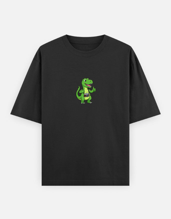 C-Labs Photographer Dinosaur Oversized Classic T-Shirt Black Front_1_c_2_7fabfda4-33e3-4619-9bf4-32bc75b459e7