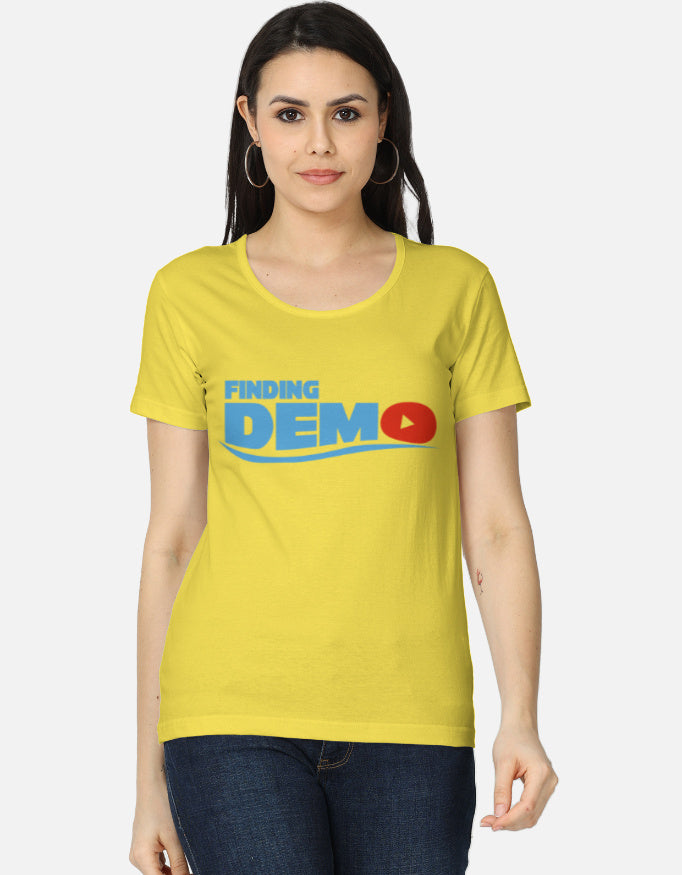 C-Labs Finding Demo Women's Classic T-Shirt New Yellow Front_1_c_30_1bcb4067-0a81-42bb-a328-e4051e549db0