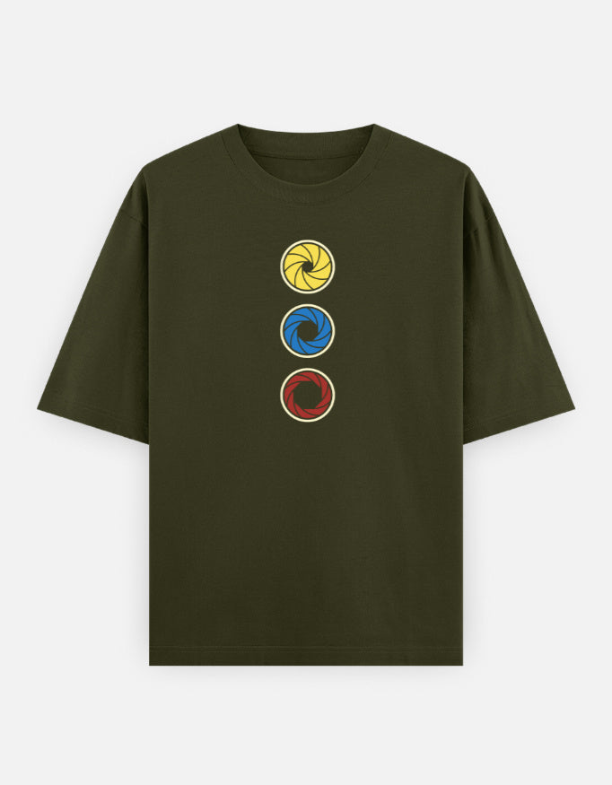 C-Labs Camera Focus Oversized Classic T-Shirt Olive Green Front_1_c_41_5adfe76a-6d53-4232-9a63-5de50020edc9