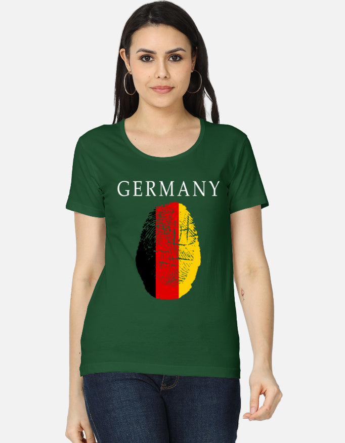 C-Labs Germany Women's Classic T-Shirt Bottle Green Front_1_c_8_0d4f2a5a-b7b4-424a-900b-3a0aae295557