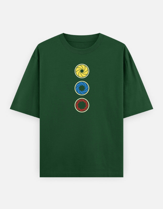C-Labs Camera Focus Oversized Classic T-Shirt Bottle Green Front_1_c_8_58132b84-c6ea-4026-8511-f54e893e56e7